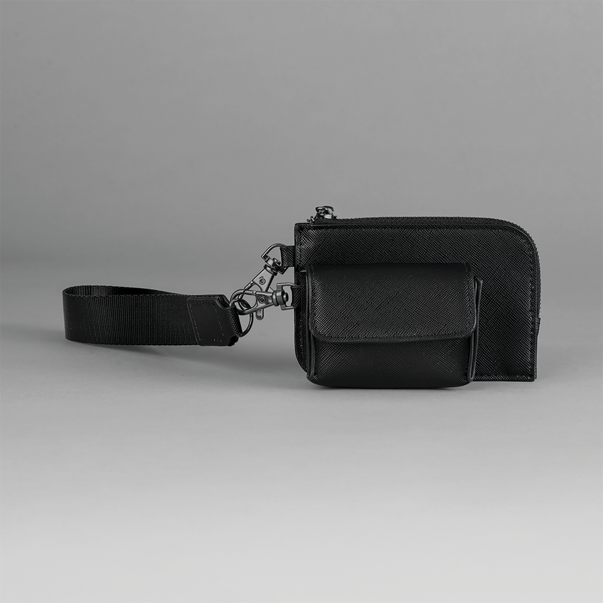 Black / Black